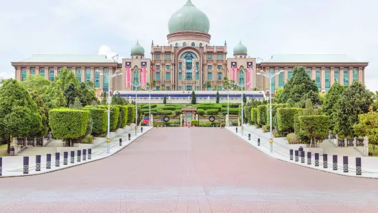 Dataran Putra