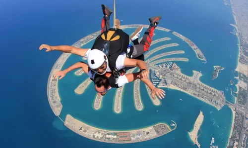 Parachuting in Dubai