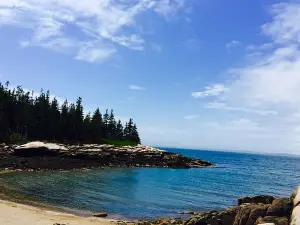 Little Deer Isle, Maine