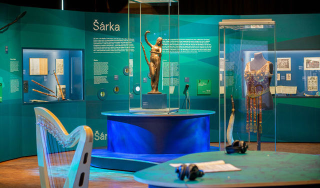 Exhibition on the 200th anniversary of the birth of the composer Bedřich Smetana and the Year of Czech Music | National Museum