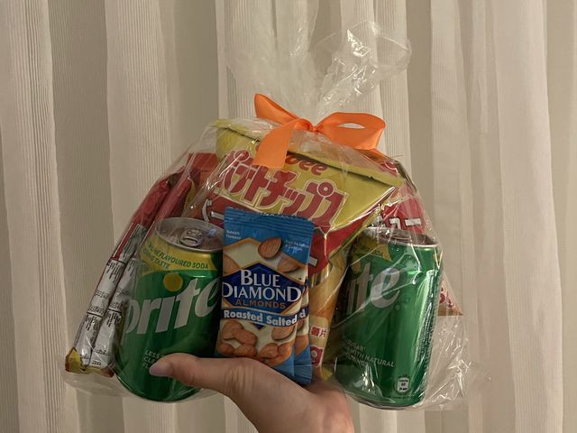 香港鬧市中的酒店 交通方便 