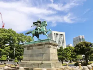 Kokyo Gaien National Garden