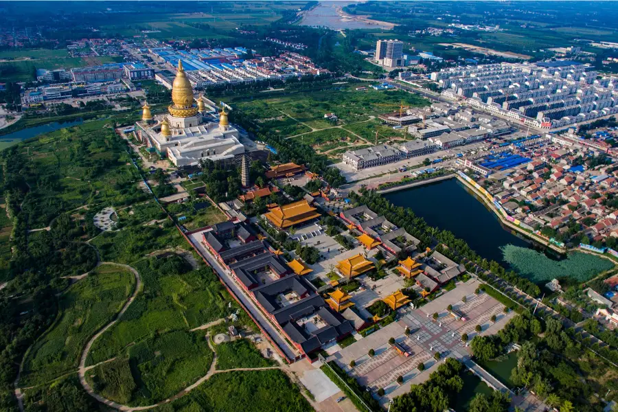 Baoxiang Temple