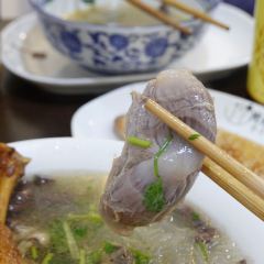 叶新小吃店(来凤小区总店) 여행 사진
