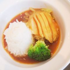 Rizhaosongyuehulanhaijunhuada Restaurant 여행 사진