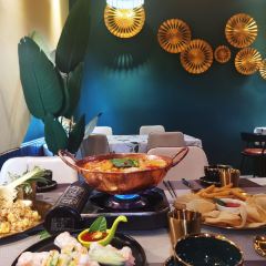 Honghuohuayuanyinxiang Restaurant User Photo
