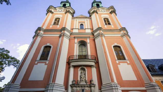 奧地利維也納+瓦豪河谷+梅爾克修道院+施皮茨小鎮中文一日遊