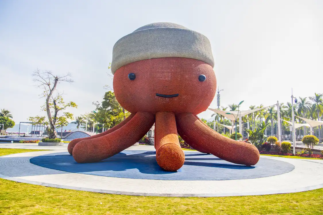 鄰近鹽田中央公園的酒店