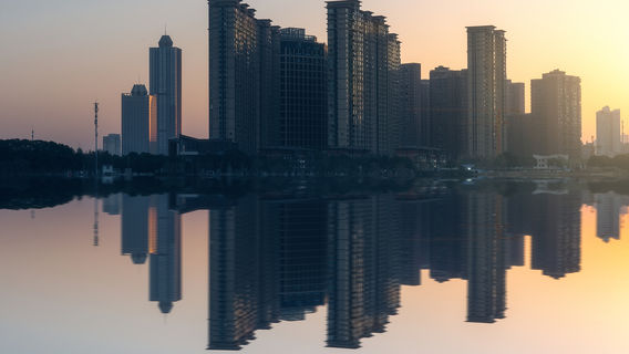 Shuanglong Lake Park