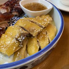 洋老土(常熟路店) User Photo