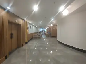 丽江机场餐厅