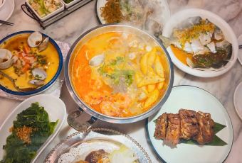 YAN JIANG HAINAN CUISINE User Photo