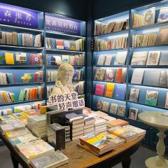 鹿森书店(上下杭店) User Photo