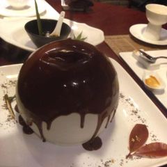 Roong-Fah Thai User Photo