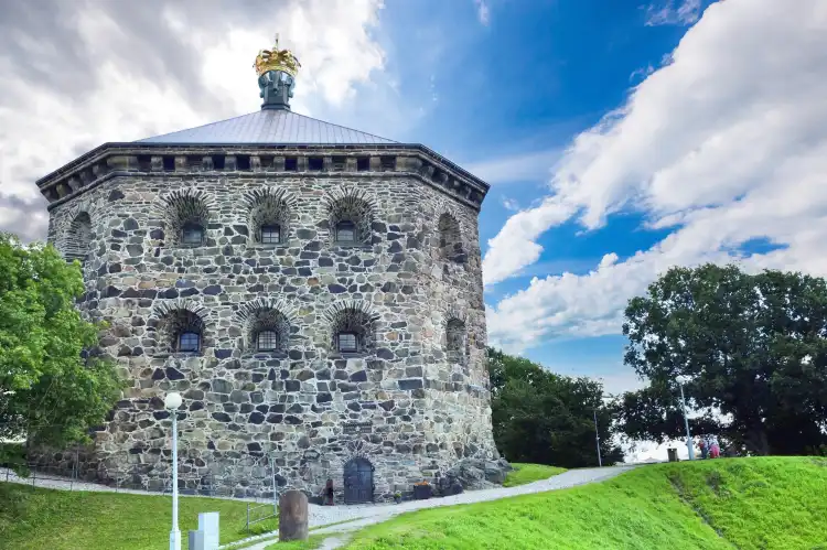 Hotel dekat Skasen Kronan