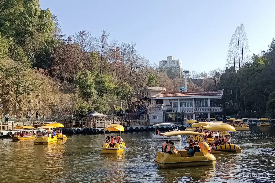 十堰市人民公園景區