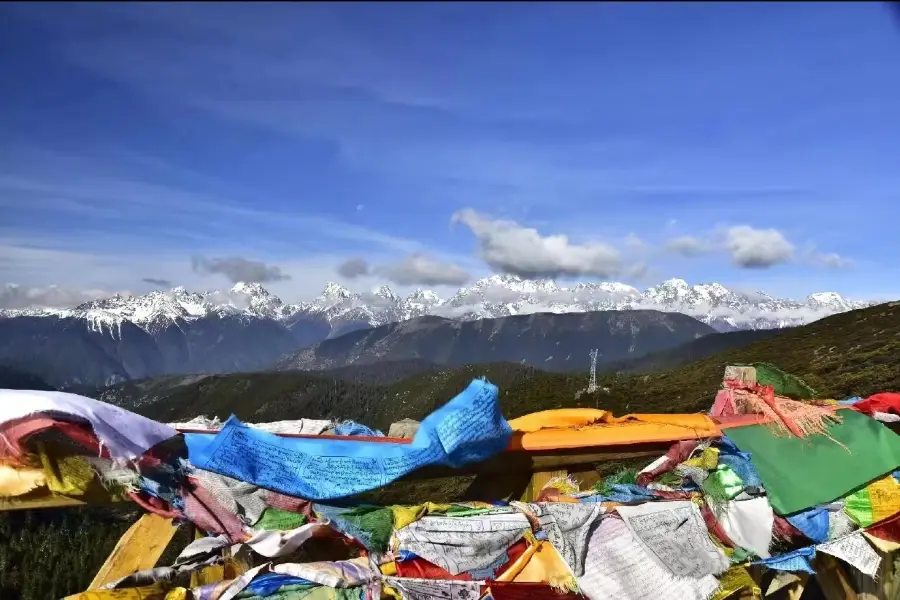 Dameiyongxue Mountain