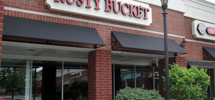 Rusty Bucket Restaurant and Tavern