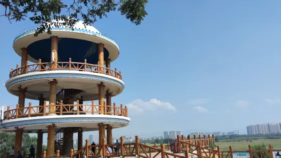 賽汗塔拉城中草原-觀景台