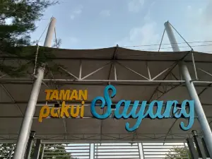 Pakui Sayang Park