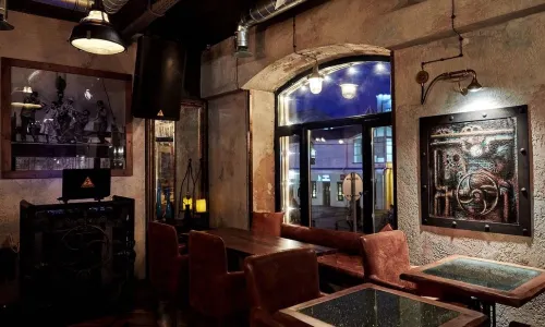 Facktory Bar & Hookah
