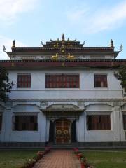 Ka-Nying Shedrub Ling Monastery