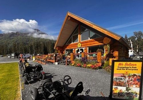Glacier View Grill & Campground