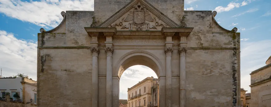 Porta Napoli