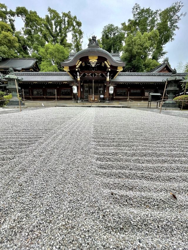 新緑の今宮神社で森林浴