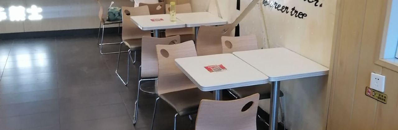 华莱士·全鸡汉堡(市医院店)