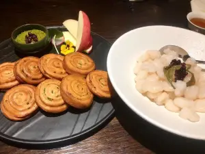 The Mulan Cantonese Restaurant
