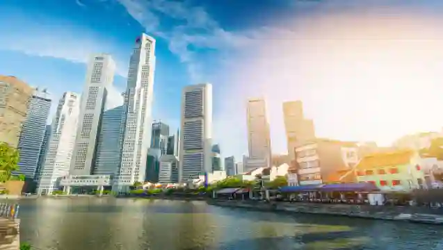 Singapore + St. Andrew's Cathedral + Chinatown + Clarke Quay + Old Hill Street Police Station private charter