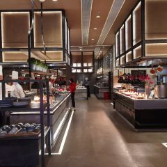 Commune All Day Dining Restaurant User Photo