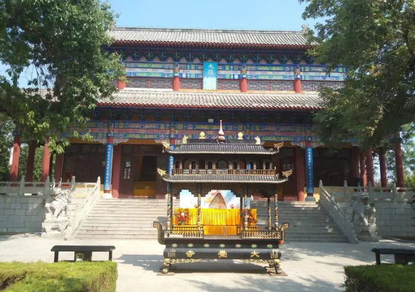 Dajue Temple