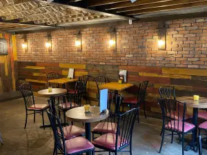 Holmfirth Tavern