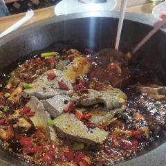 香阁楼蒸汽石锅鱼(名山蒙顶山店) 여행 사진