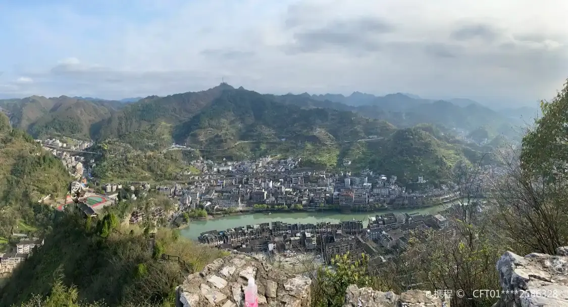 鎮遠府城垣附近的飯店