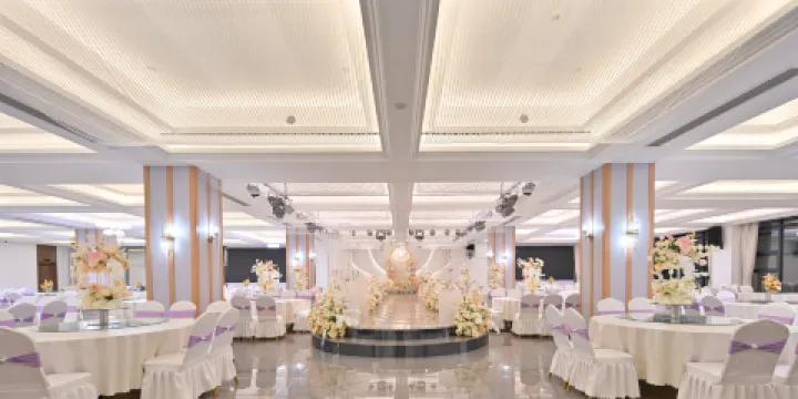 維也納國際酒店（曲靖陸良同樂廣場店）·盛世佳宴