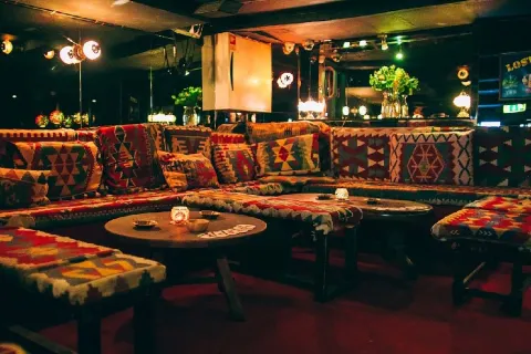 Lost in Amsterdam Lounge Cafe & Cocktail Bar