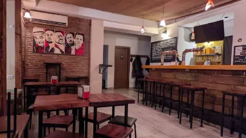 Black Dog Bar in Georgia