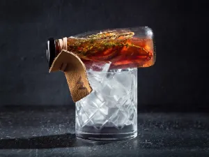 WOOBAR
