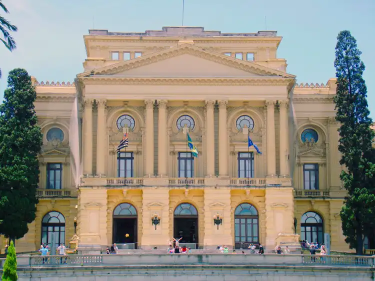 Hotels near Museo Nacional de Arte Decorativo