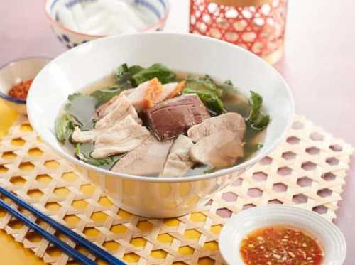 Nai Ek Roll Noodle
