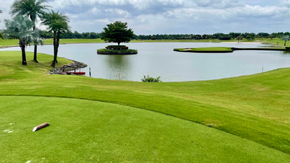 THE RG CITY GOLF CLUB
