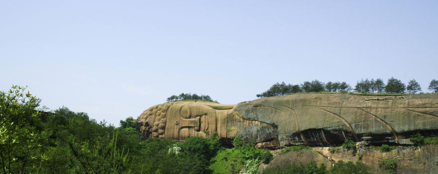 Yiyang Reclining Buddha