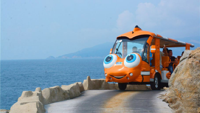 Wuzhizhou Island (Electric Car Island Tour)