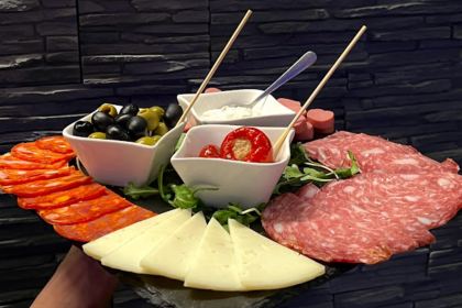 OverFit Firenze | Cocktails • Events • Food