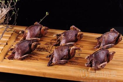 东磁大厦中餐厅