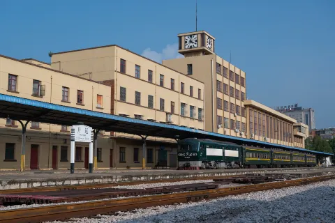 Kaiyuan Sightseeing Mini-trains