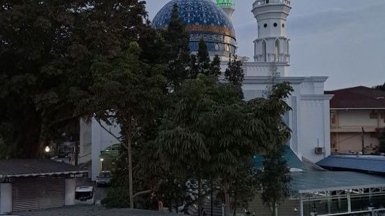 Very nicely build mosque just 